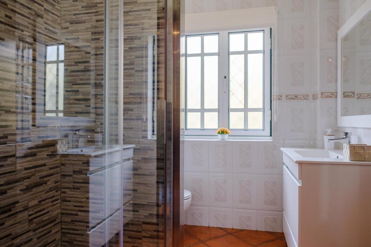 Classico Guesthouse Vila Nova de Gaia Exteriör bild