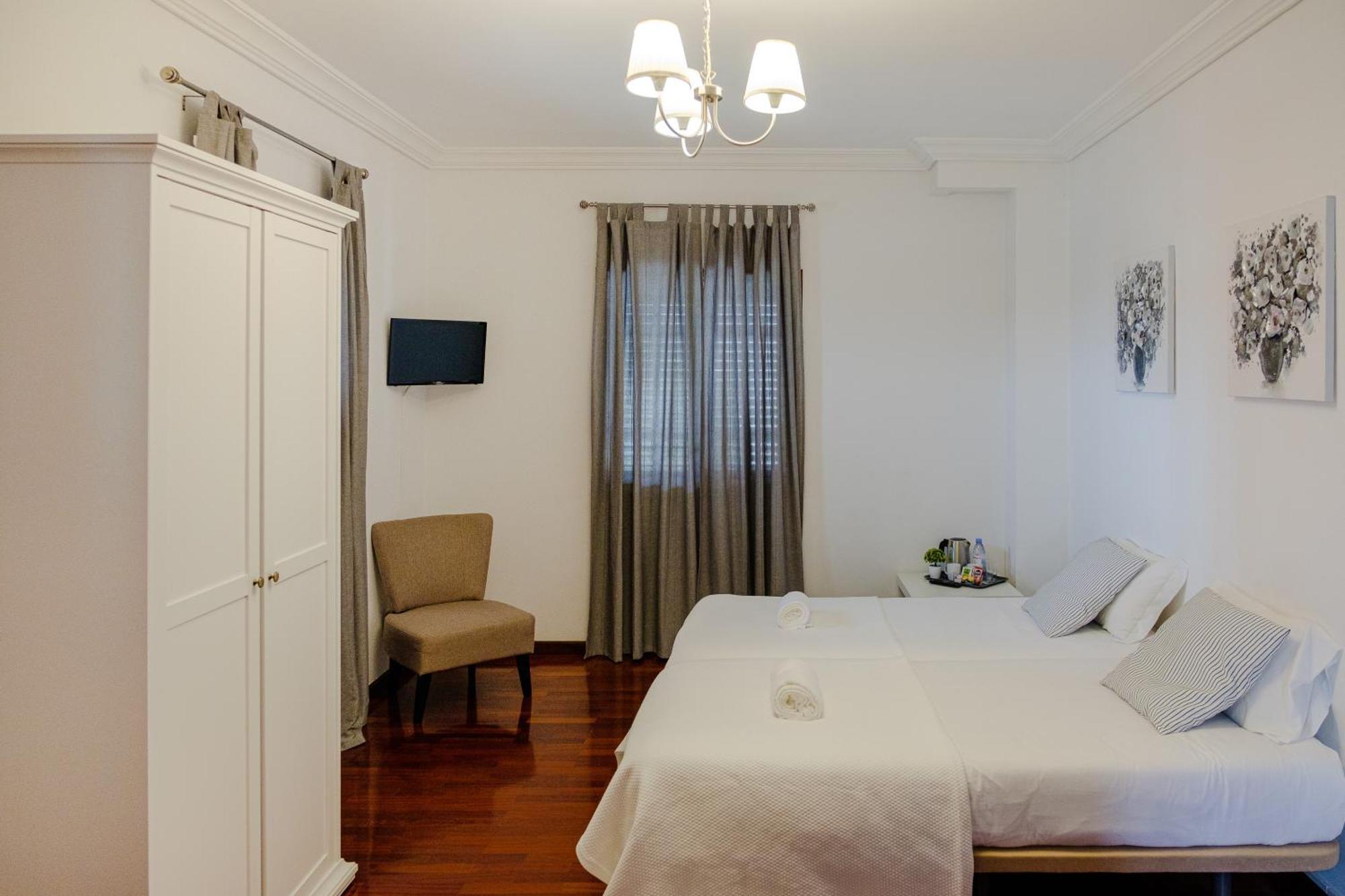 Classico Guesthouse Vila Nova de Gaia Rum bild
